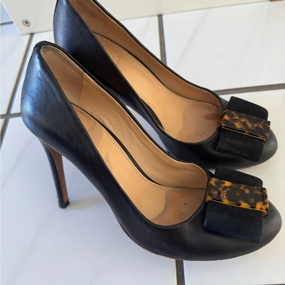 Elegant Black Leather Heels with Tortoise Bow Tory Burch - Picture 5 of 14